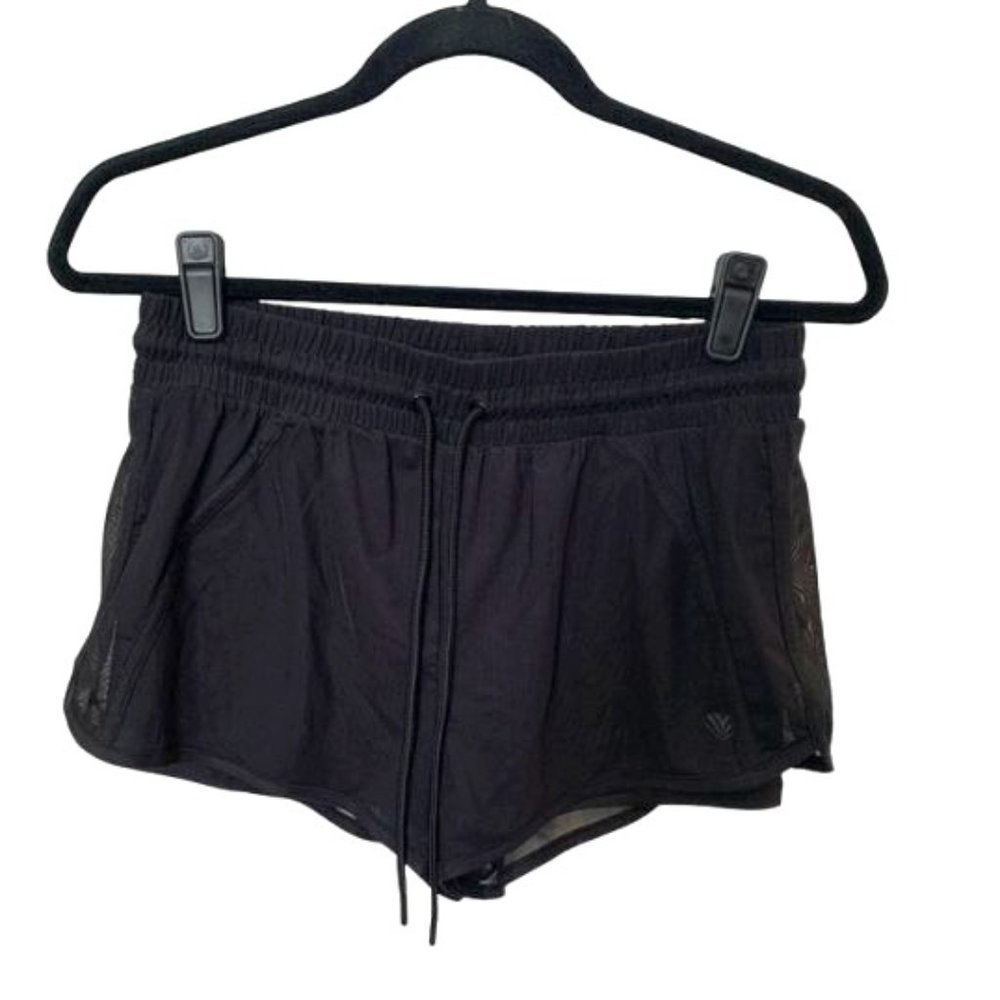 Running shorts